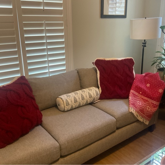 Item not for sale sorry zPM system not allowing me to delete - Picture 3 of 11